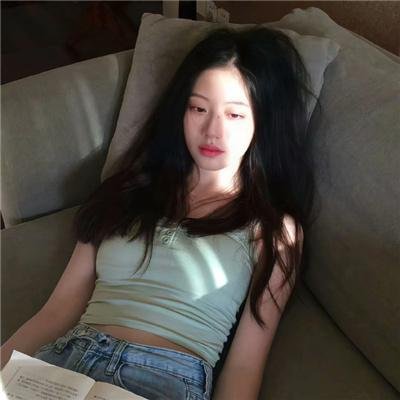 宝拉：裸画像